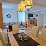 Familienappartement Oetscherbaer Apartmán Lackenhof